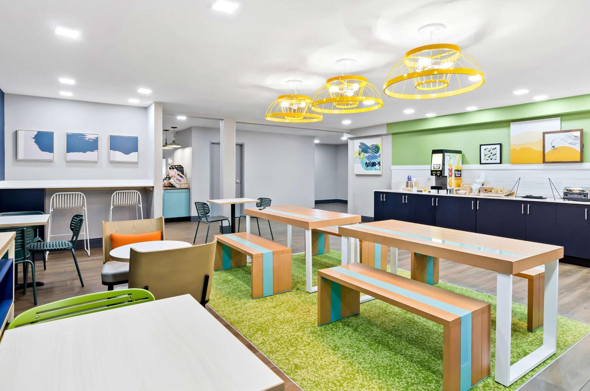 Spark By Hilton Winston-Salem University Екстериор снимка
